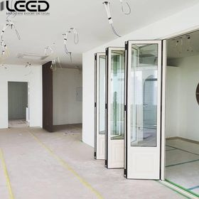 cửa xếp trượt 6 cánh